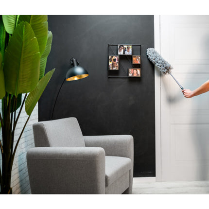 Flexibel infällbar dammborste: Nå varje skrymsle!