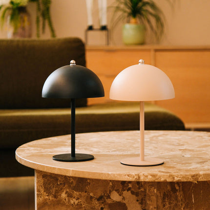 Touch Bordlampe – Trådløs LED Bordlampe med Dæmper i Sort eller Creme