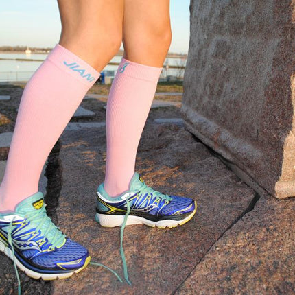 Kompressionsstrømper fra sportsmærket Jiani - Knæstrømpe Dame