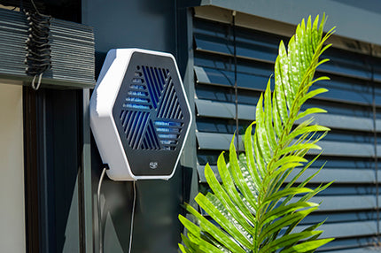 Kraftigt myg- og fluefælde fra Adler  - Effektiv via UV lys