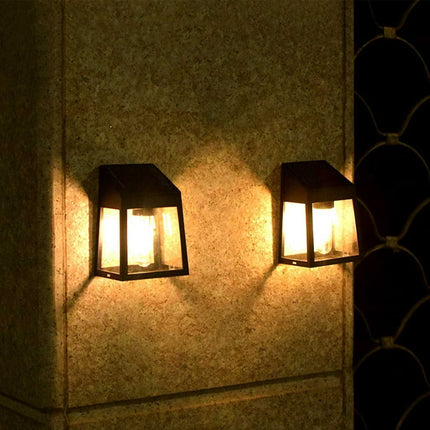 Grundig LED solcellslampa Varmvit - Svart