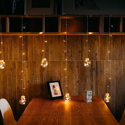 Lyskæde med kugler - We Do Better