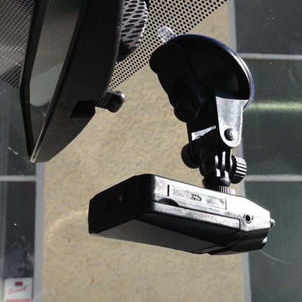 Grundlig digital dashcam med skärm