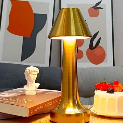 Smart Lampe med Touch Funktion – 3-Trins Lys & Genopladelig Batteri