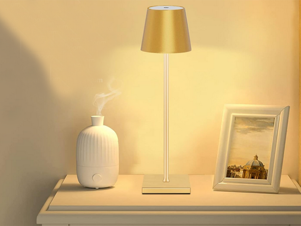 Natbordslampe med Touch 3-Trins Lysindstilling: Varm, Neutral, Kold - USB-Genopladelig!
