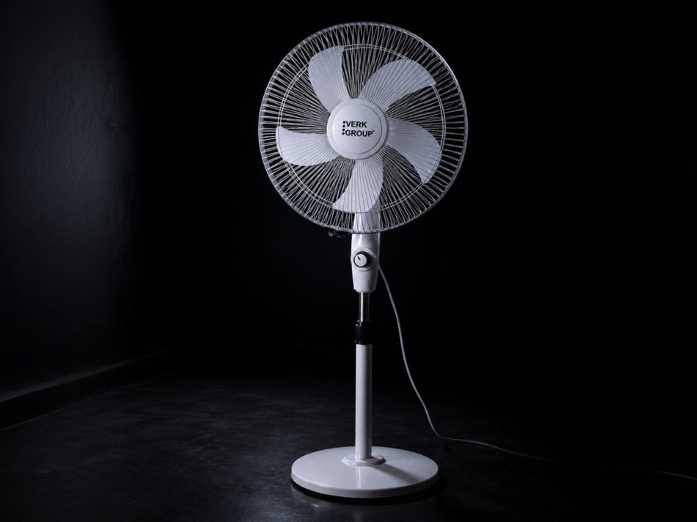 Gulvventilator 40 cm – Støjsvag Ventilator med Oscillation og Justerbar Højde