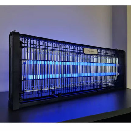 Kraftfull UV-lampa för insekter, myggor och flugor