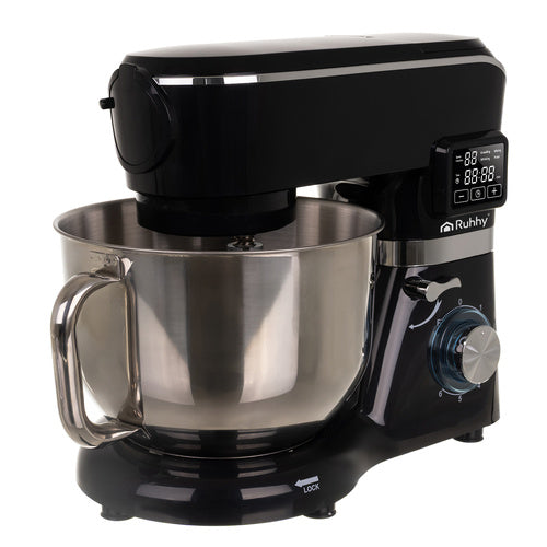 Matberedare med mixer och uppvärmd skål