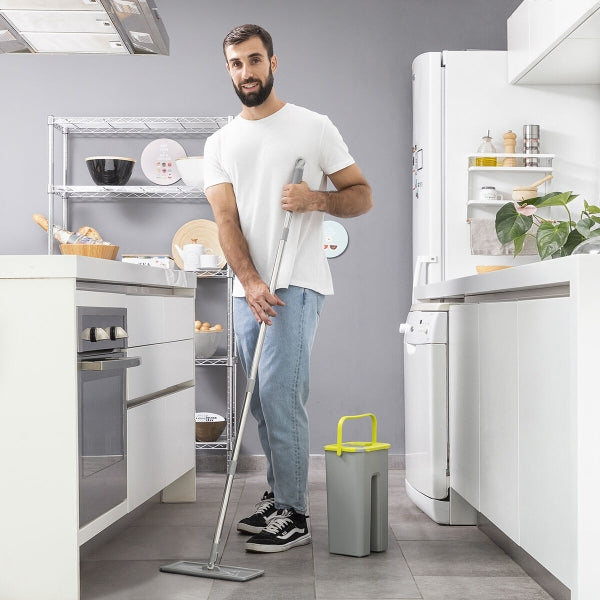 Gulvmoppe med spand og tredobbelt funktion