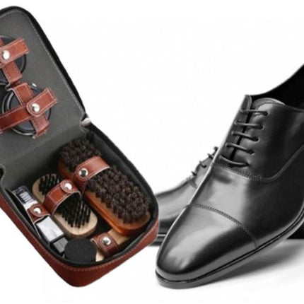 Exklusivt skoputsset med svart skokräm med väska och 7 tillbehör