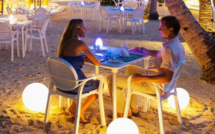 Genopladelig LED-kuglelampe - We Do Better